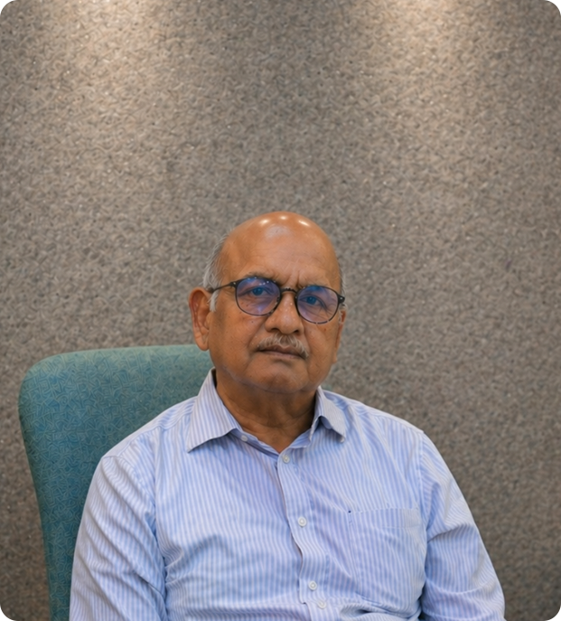 Dr. Swadesh Kumar